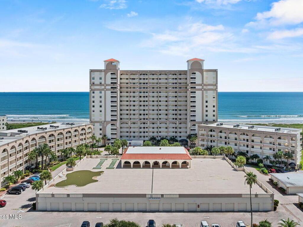 830 N Atlantic Avenue, Cocoa Beach, FL 32931