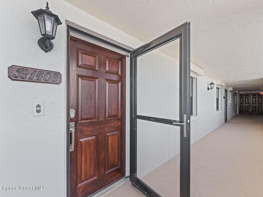 830 N Atlantic Avenue, Cocoa Beach, FL 32931