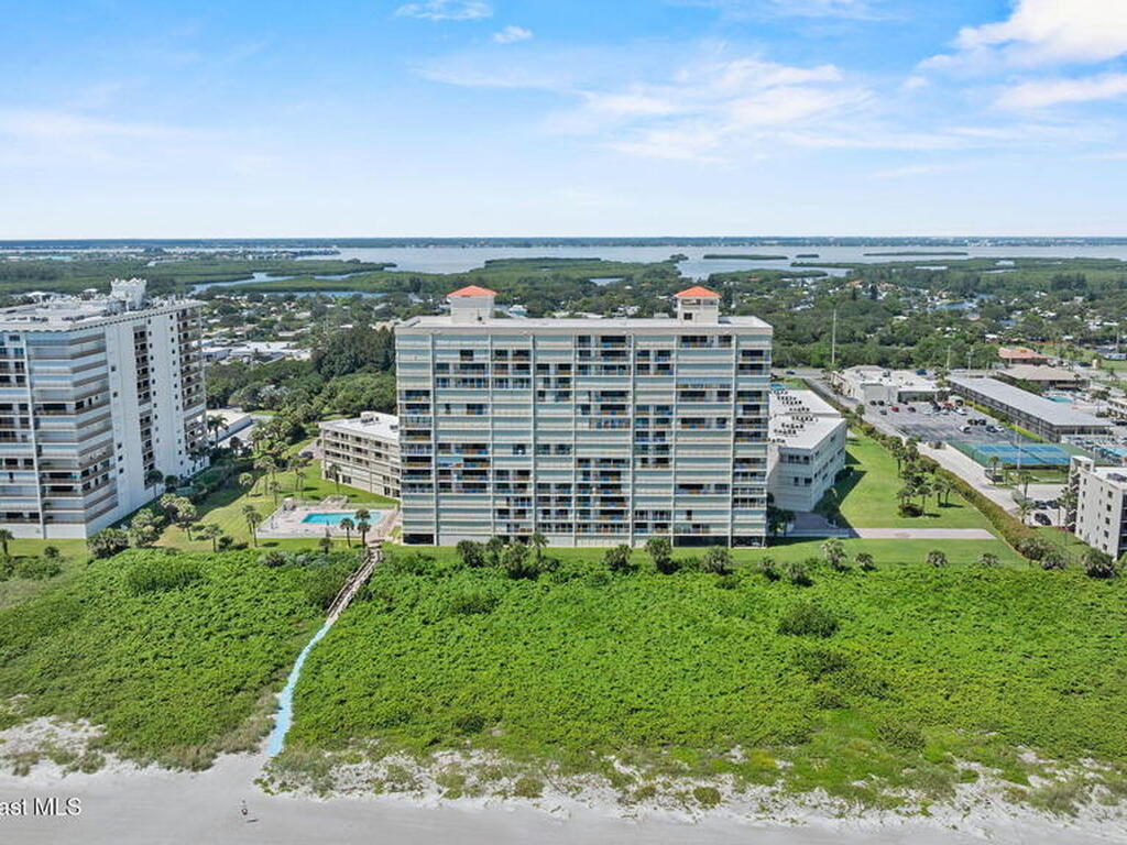 830 N Atlantic Avenue, Cocoa Beach, FL 32931