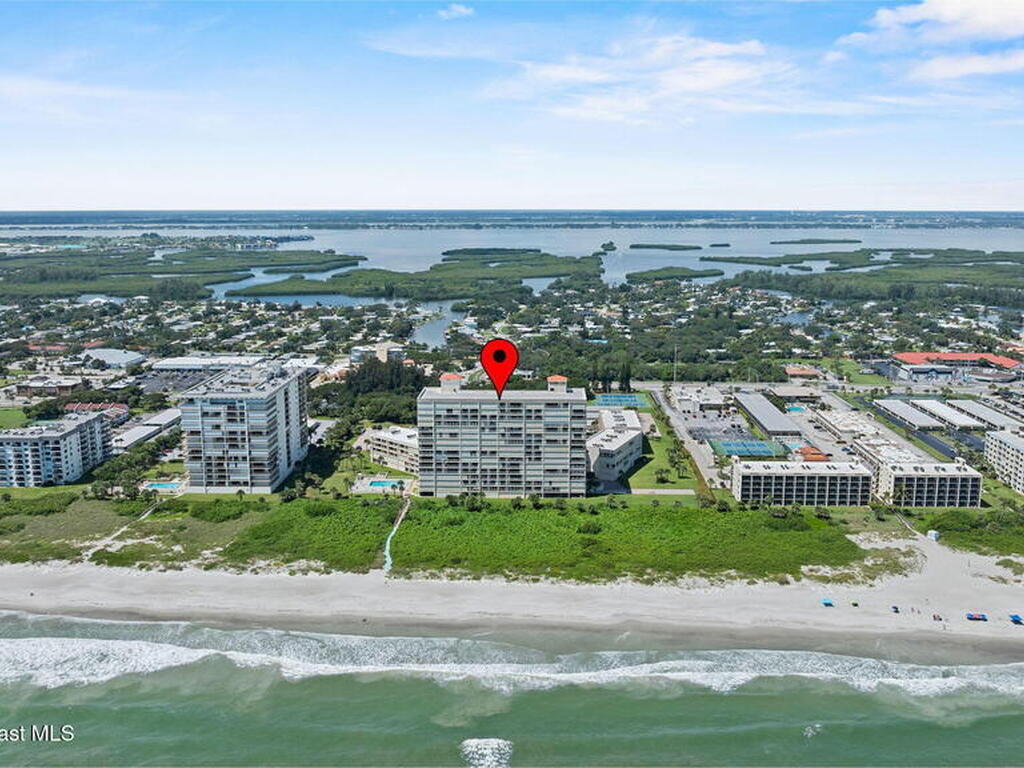 830 N Atlantic Avenue, Cocoa Beach, FL 32931