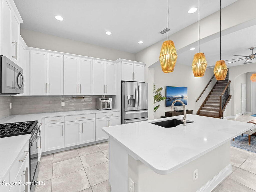 6724 Vista Hermosa Drive, Melbourne, FL 32940