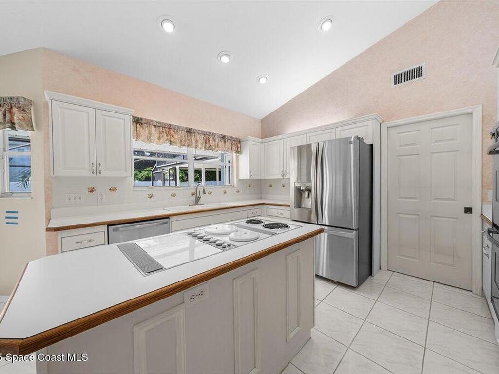 1085 Old Parsonage Drive, Merritt Island, FL 32952