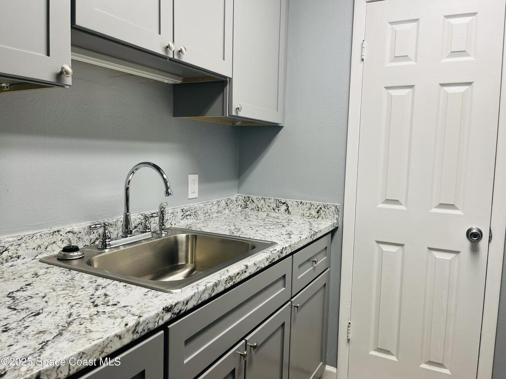 225 S Tropical Trail, Merritt Island, FL 32952