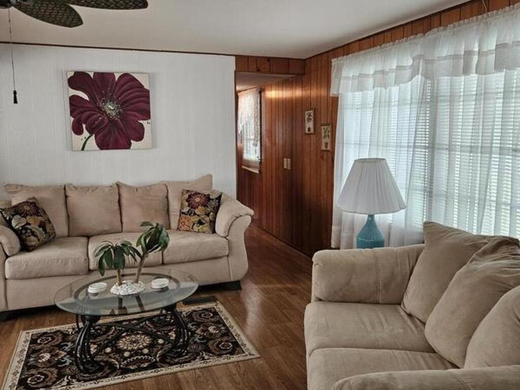 212 Holiday Park Boulevard, Palm Bay, FL 32907