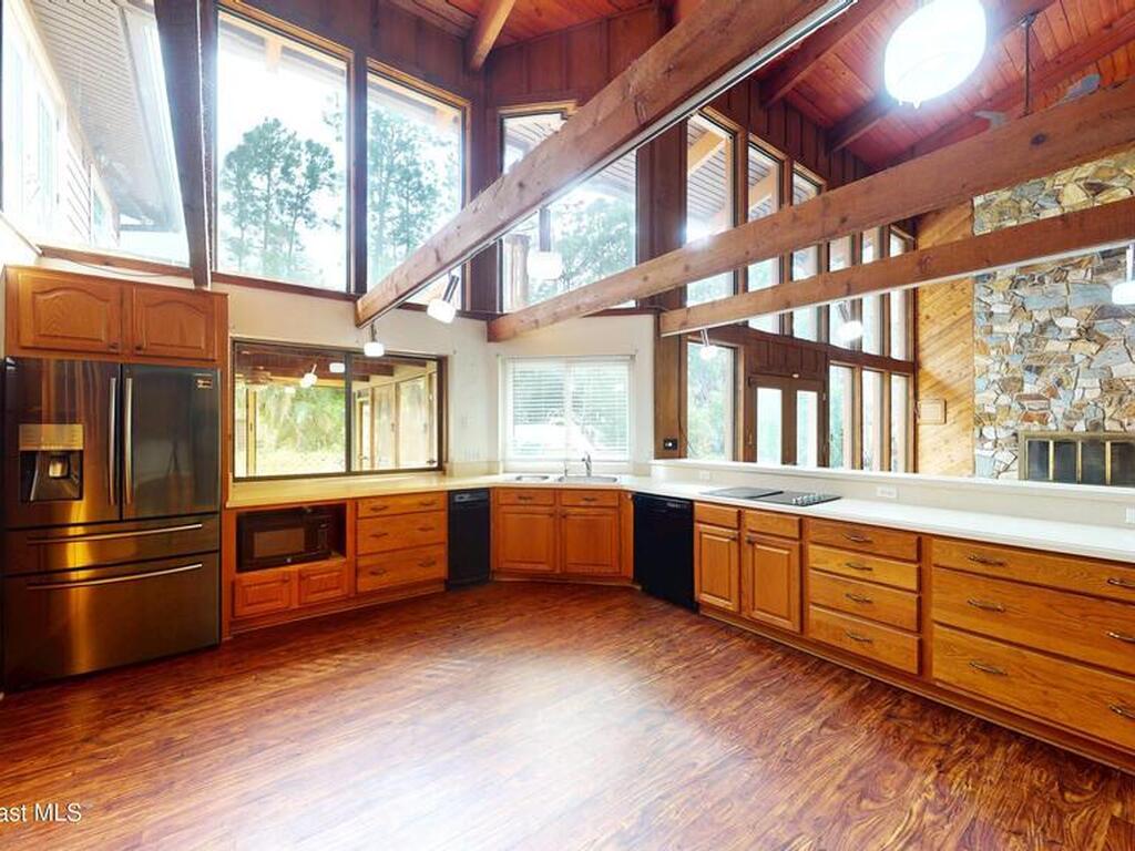 8001 Sugar Pine Drive, Melbourne, FL 32904