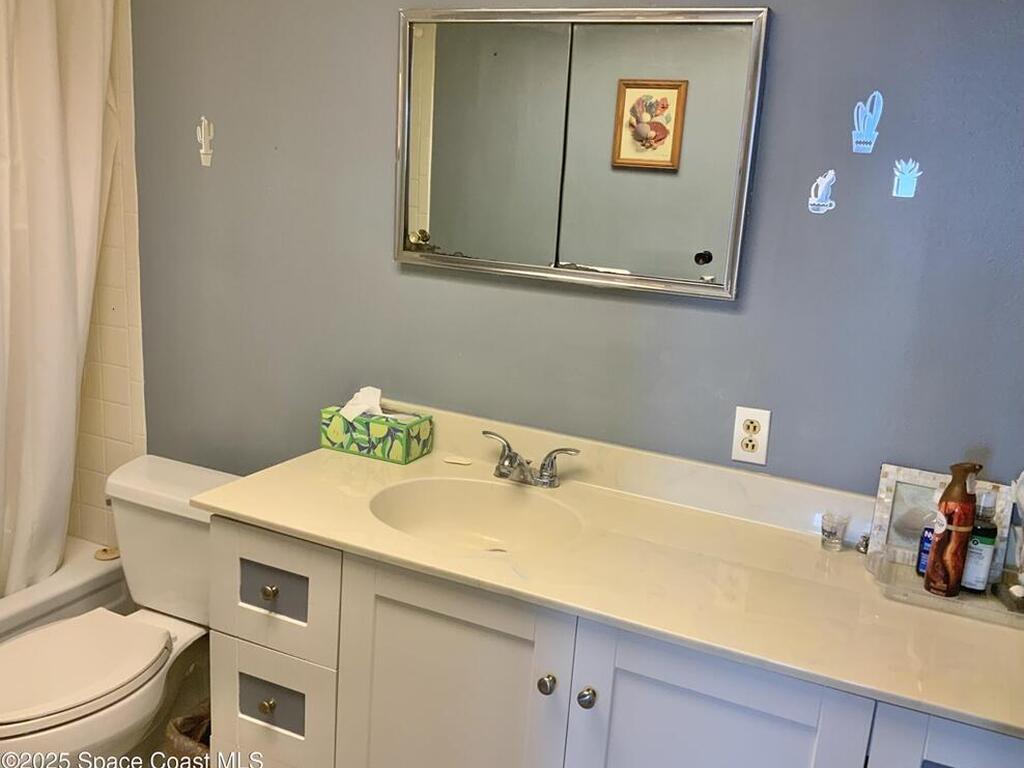 877u N Highway A1a, Indialantic, FL 32903