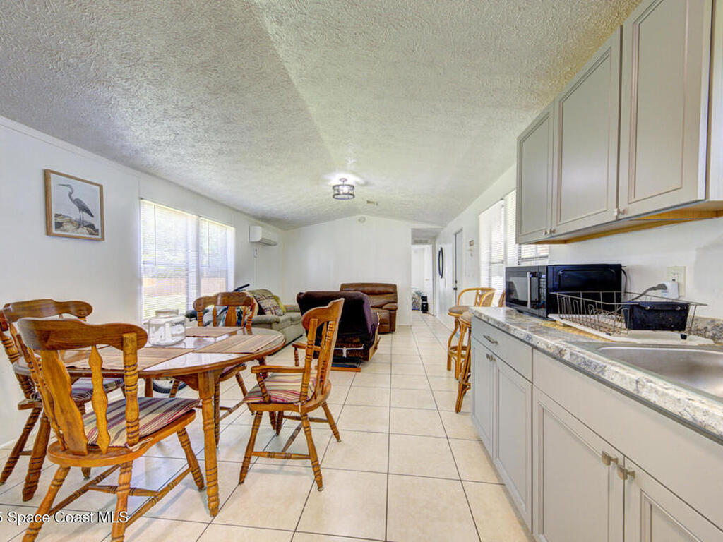 6560 Whaley Drive, Merritt Island, FL 32953