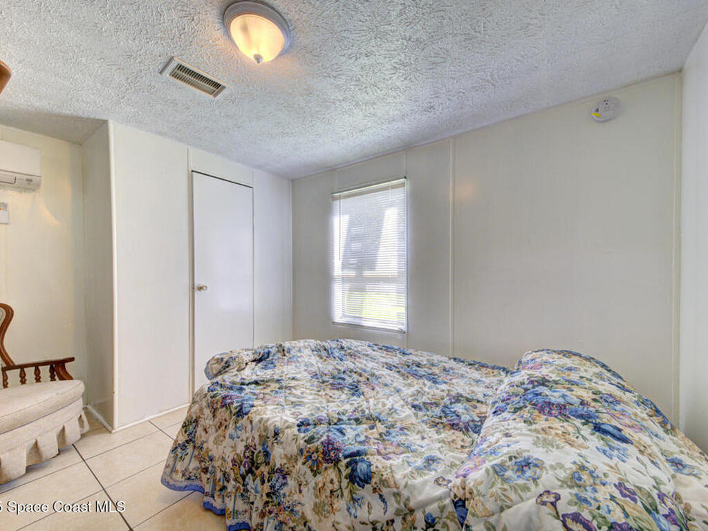 6560 Whaley Drive, Merritt Island, FL 32953