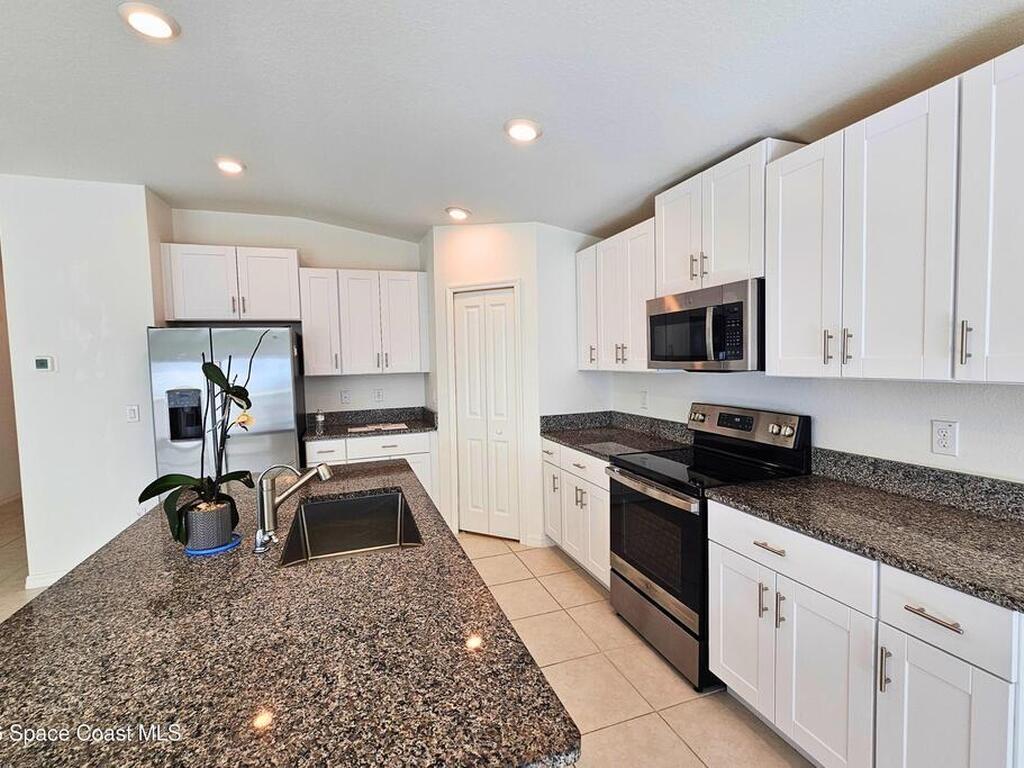 36442 Flats Street, Zephyrhills, FL 33541