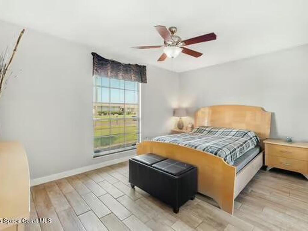 933 Waialae Circle, Palm Bay, FL 32905