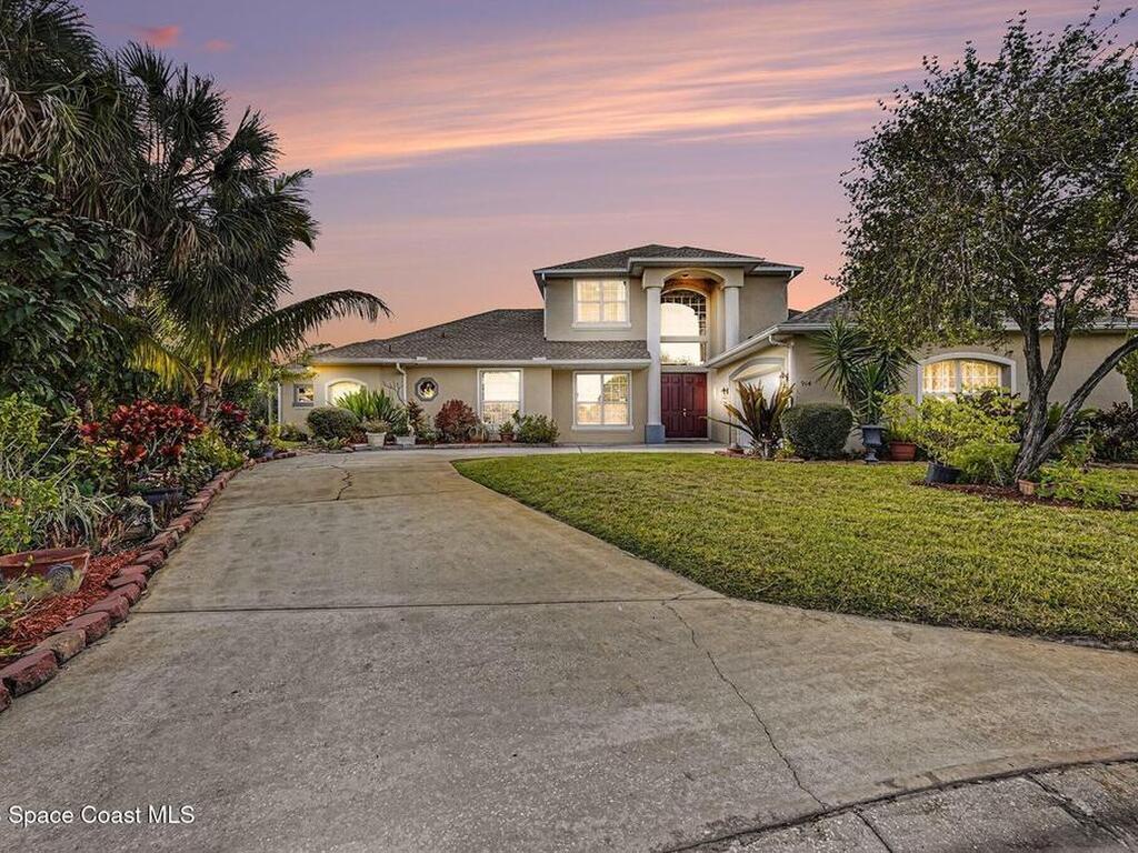 914 Sierra Place, Palm Bay, FL 32907