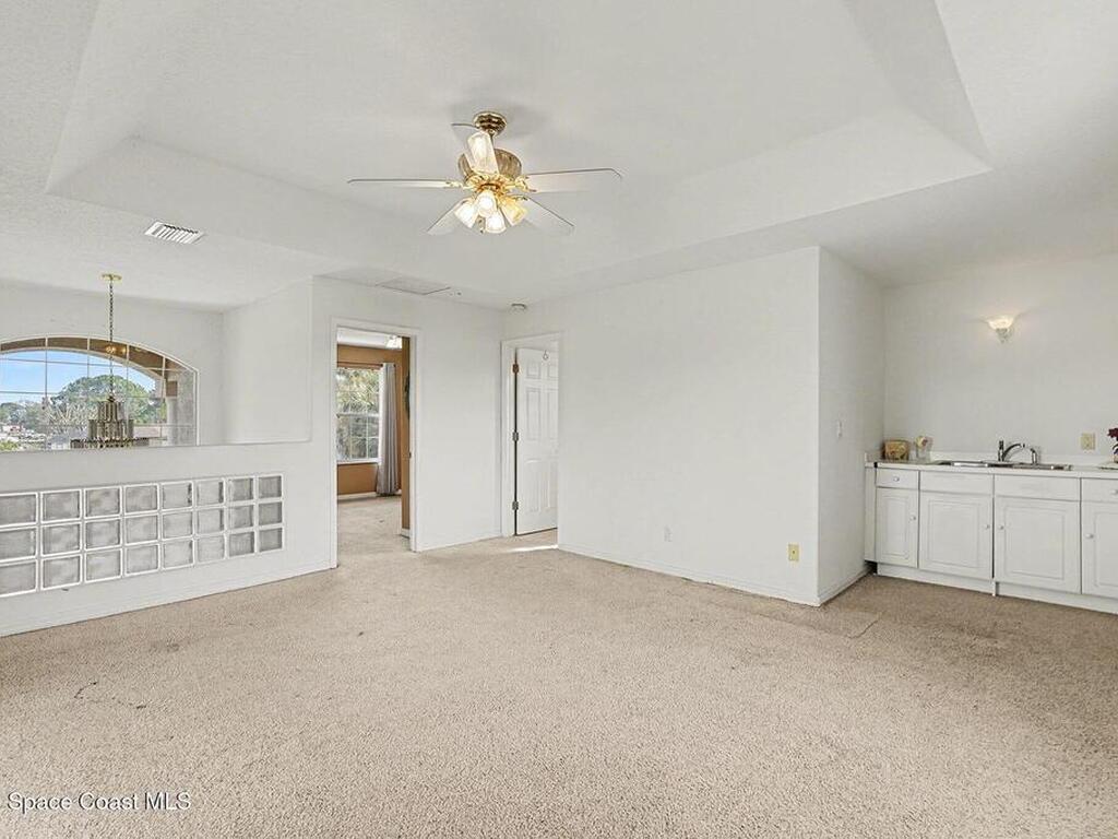 914 Sierra Place, Palm Bay, FL 32907