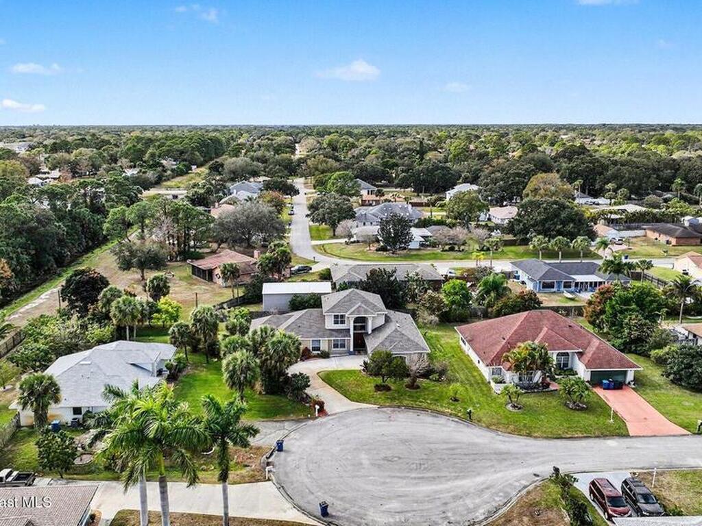 914 Sierra Place, Palm Bay, FL 32907