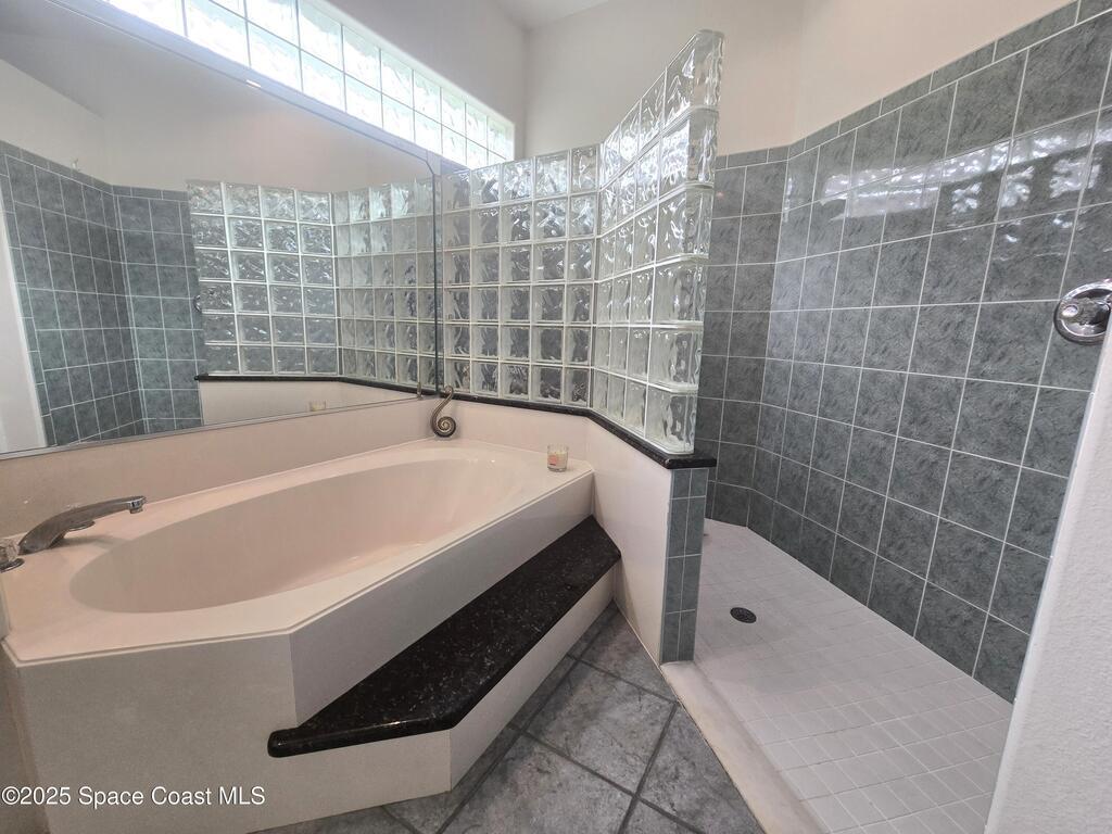 382 Carmel Drive, Suntree, FL 32940