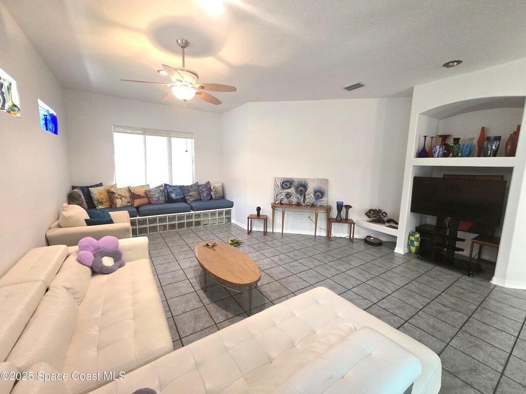 382 Carmel Drive, Suntree, FL 32940