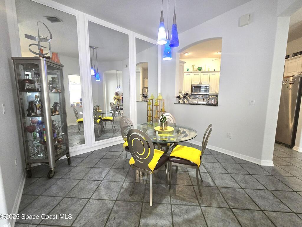 382 Carmel Drive, Suntree, FL 32940