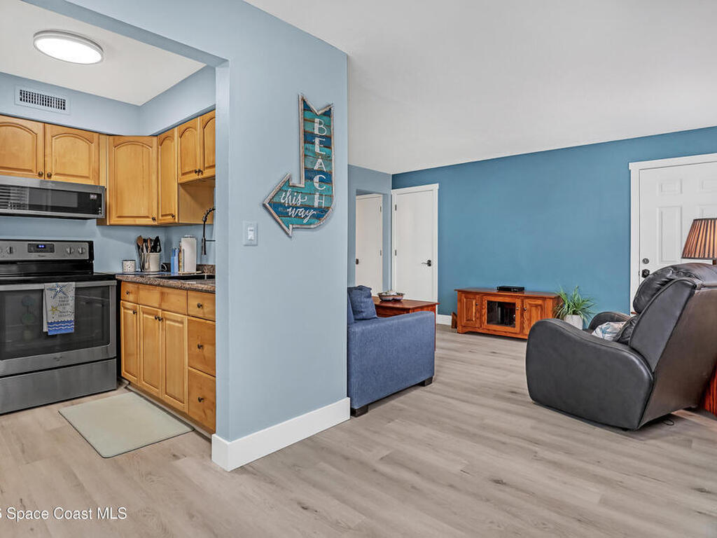 419 Madison Avenue, Cape Canaveral, FL 32920