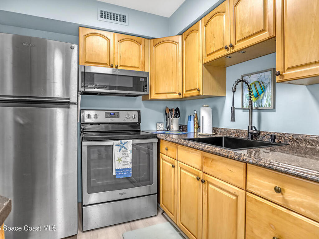 419 Madison Avenue, Cape Canaveral, FL 32920