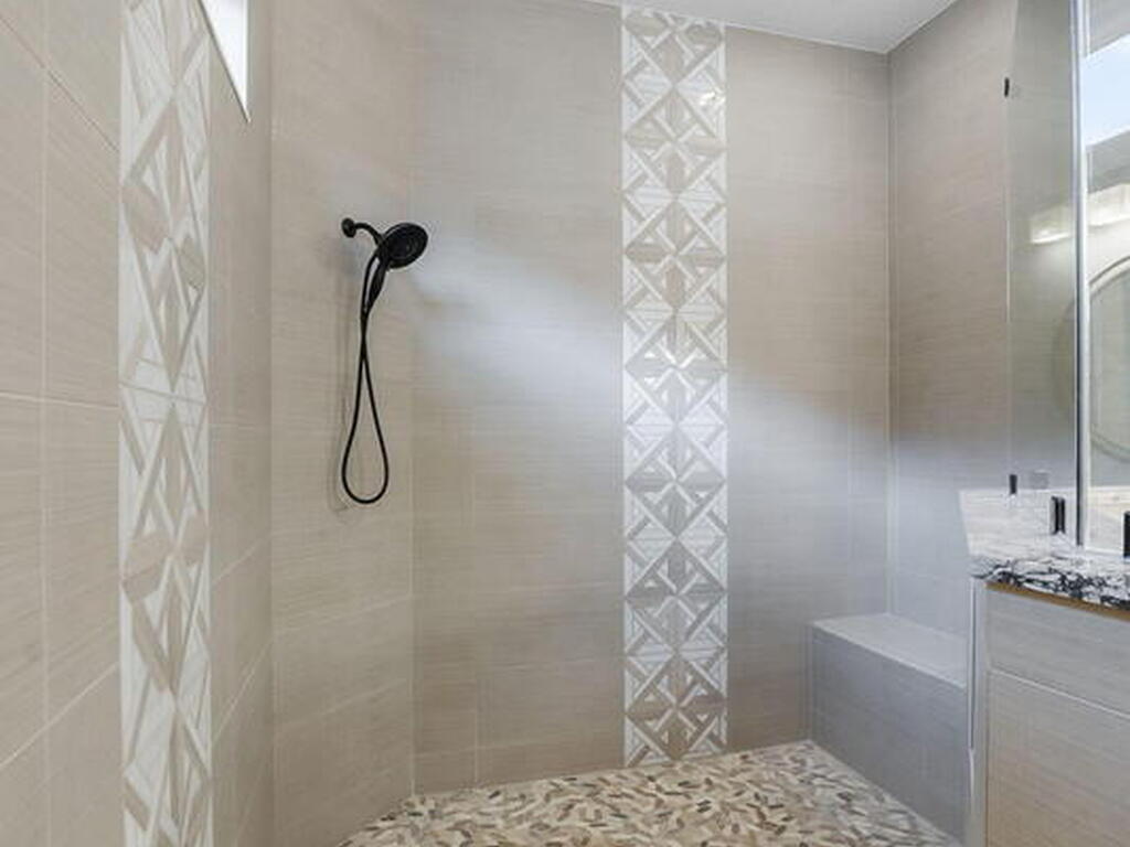 8135 Lyside Drive, Melbourne, FL 32940