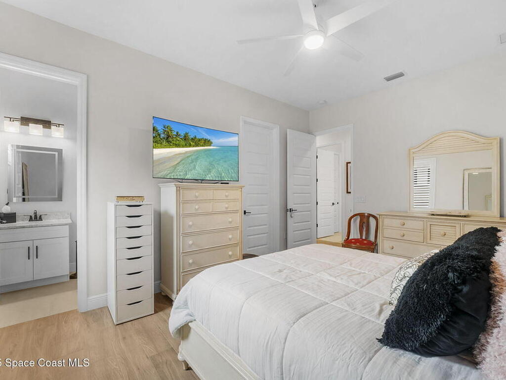 8135 Lyside Drive, Melbourne, FL 32940