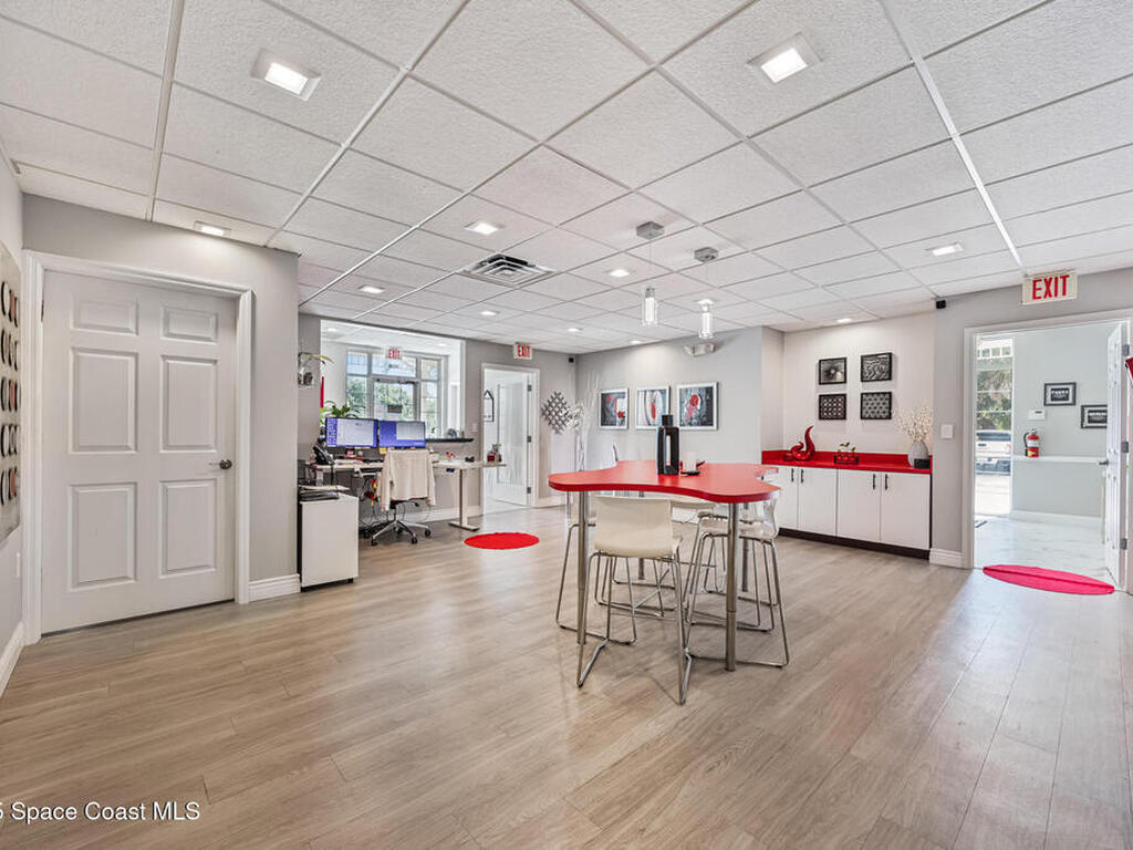 8255 N Wickham Road, Melbourne, FL 32940