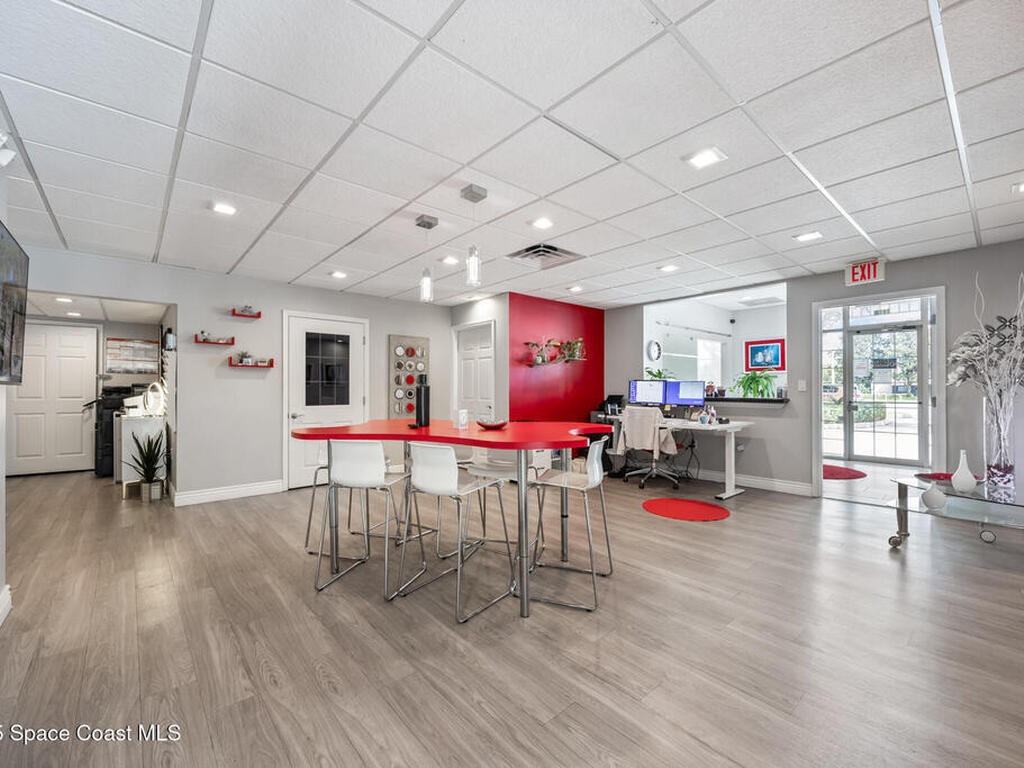 8255 N Wickham Road, Melbourne, FL 32940