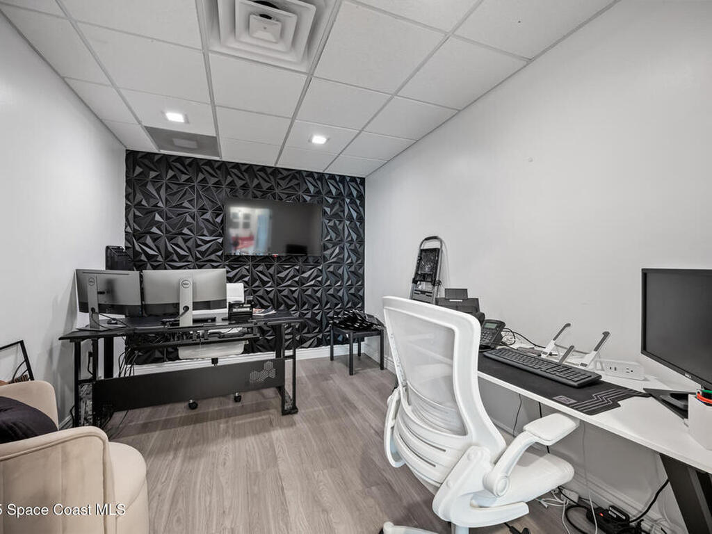 8255 N Wickham Road, Melbourne, FL 32940