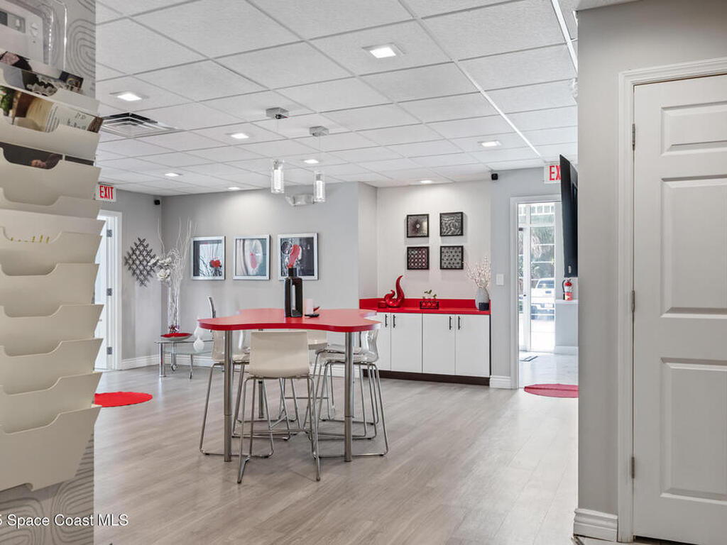 8255 N Wickham Road, Melbourne, FL 32940