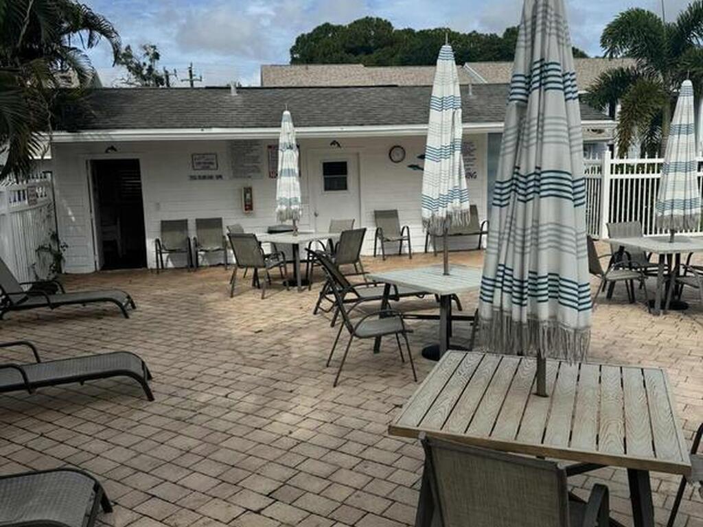 1917 Manor Drive, Palm Bay, FL 32905