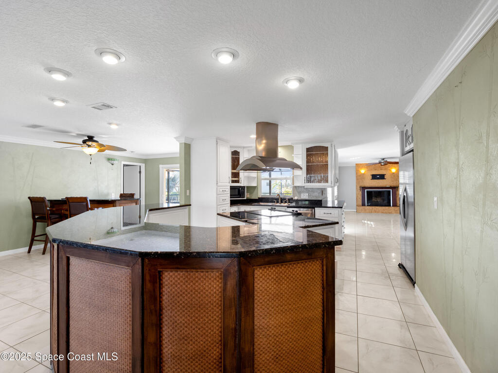 1525 W Riviera Drive, Merritt Island, FL 32952
