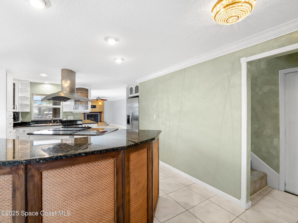 1525 W Riviera Drive, Merritt Island, FL 32952