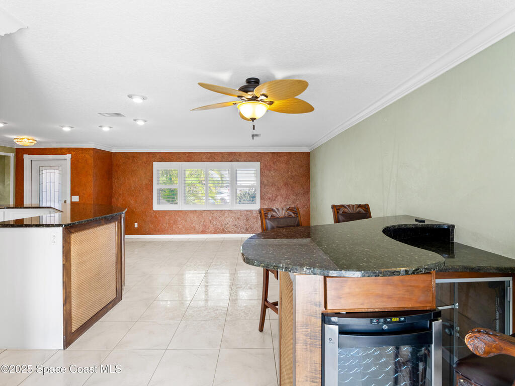 1525 W Riviera Drive, Merritt Island, FL 32952