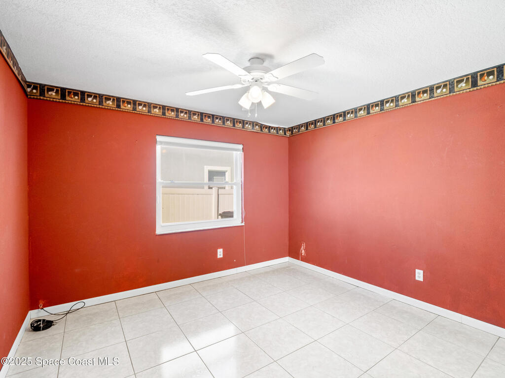 1525 W Riviera Drive, Merritt Island, FL 32952