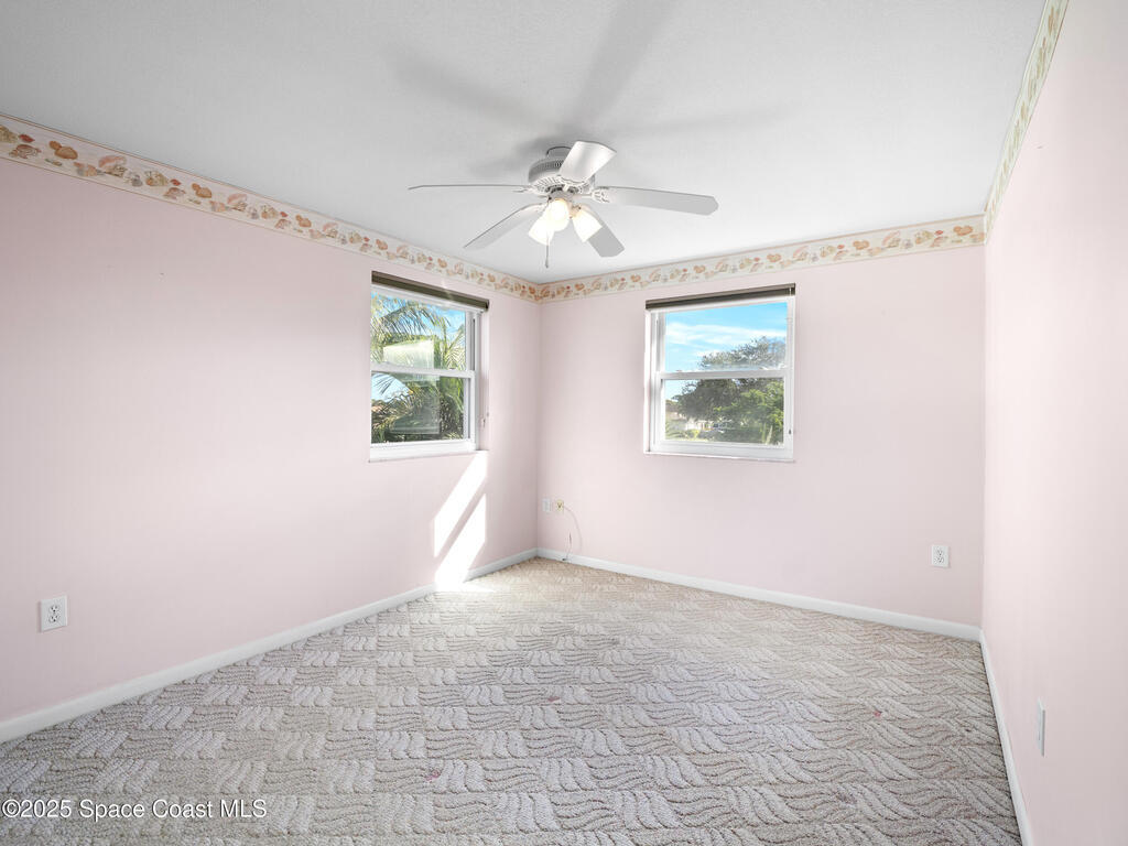 1525 W Riviera Drive, Merritt Island, FL 32952