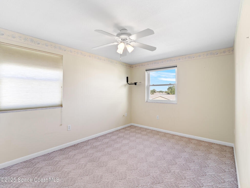 1525 W Riviera Drive, Merritt Island, FL 32952