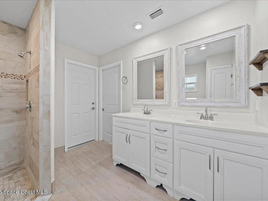 303 Hibiscus Trail, Melbourne Beach, FL 32951