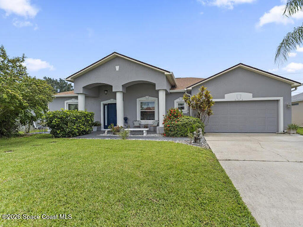 813 Del Mar Circle, Melbourne, FL 32904