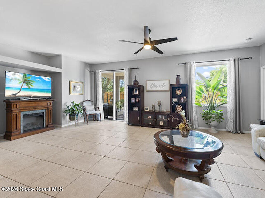 813 Del Mar Circle, Melbourne, FL 32904