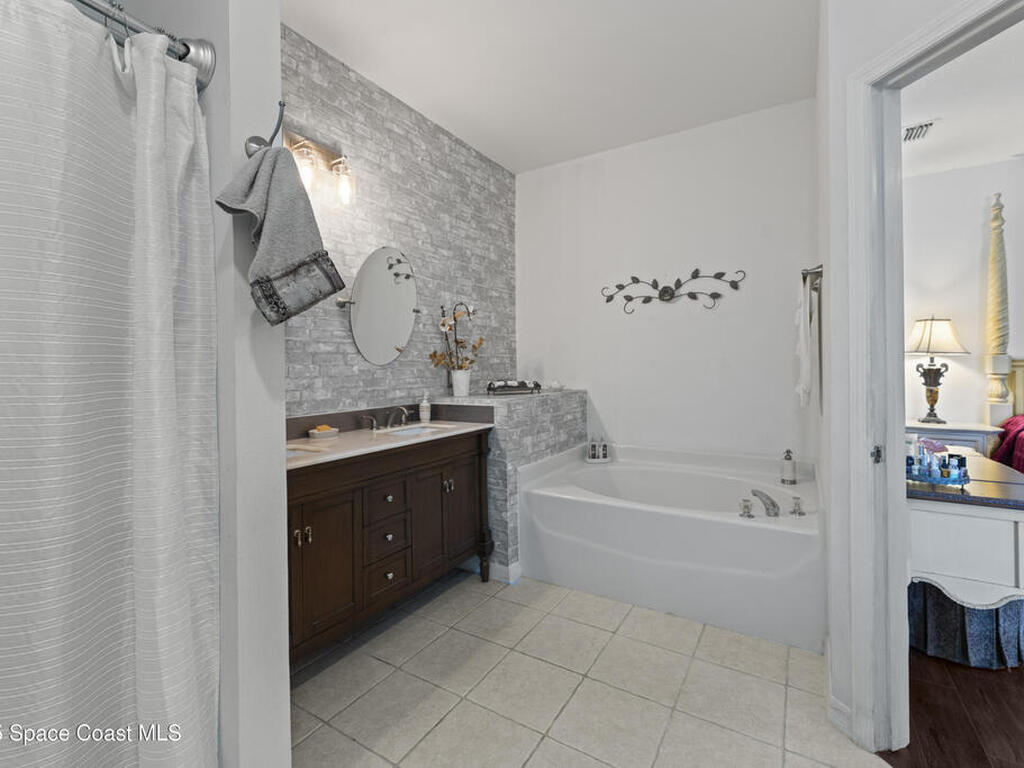 813 Del Mar Circle, Melbourne, FL 32904