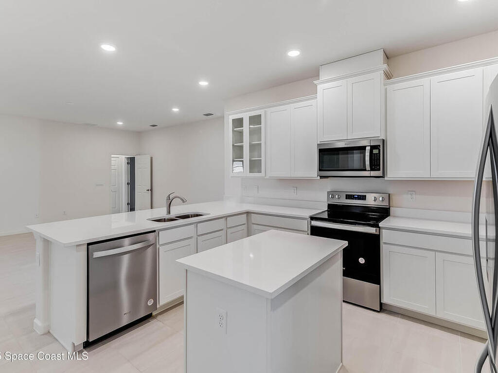 7075 Serpentine Court, Grant-Valkaria, FL 32949