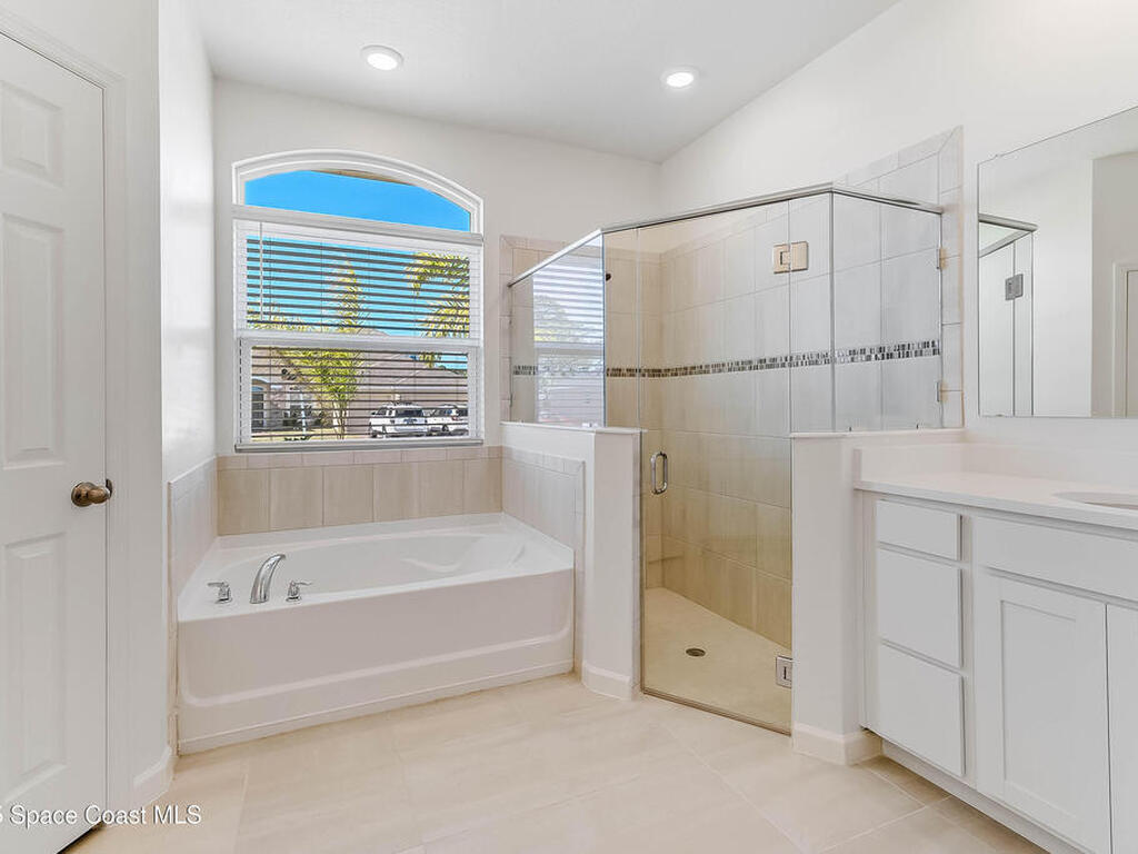 7075 Serpentine Court, Grant-Valkaria, FL 32949