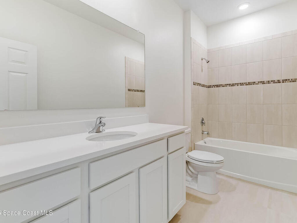 7075 Serpentine Court, Grant-Valkaria, FL 32949