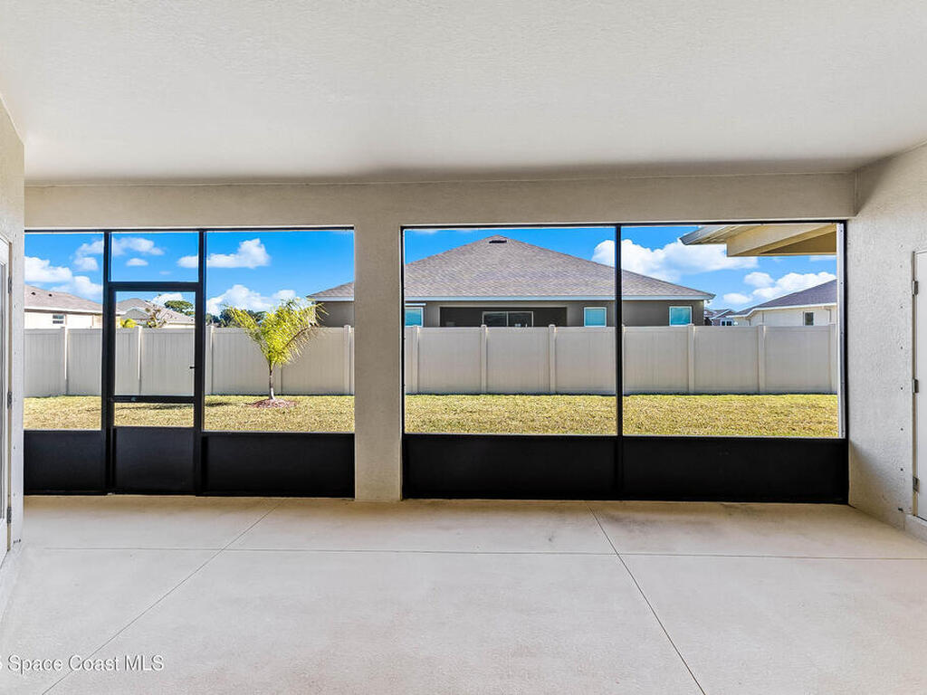 7075 Serpentine Court, Grant-Valkaria, FL 32949