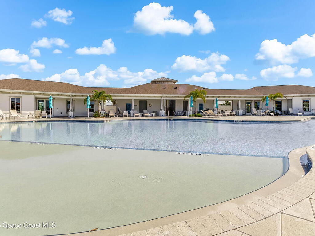 7075 Serpentine Court, Grant-Valkaria, FL 32949