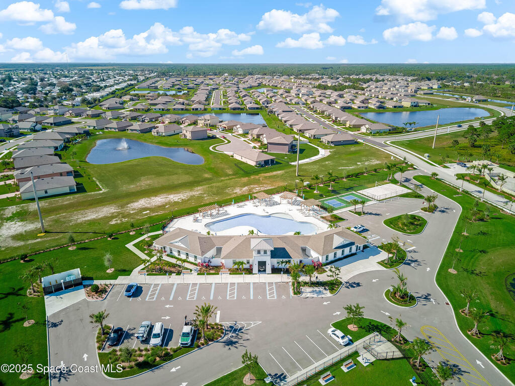 7075 Serpentine Court, Grant-Valkaria, FL 32949