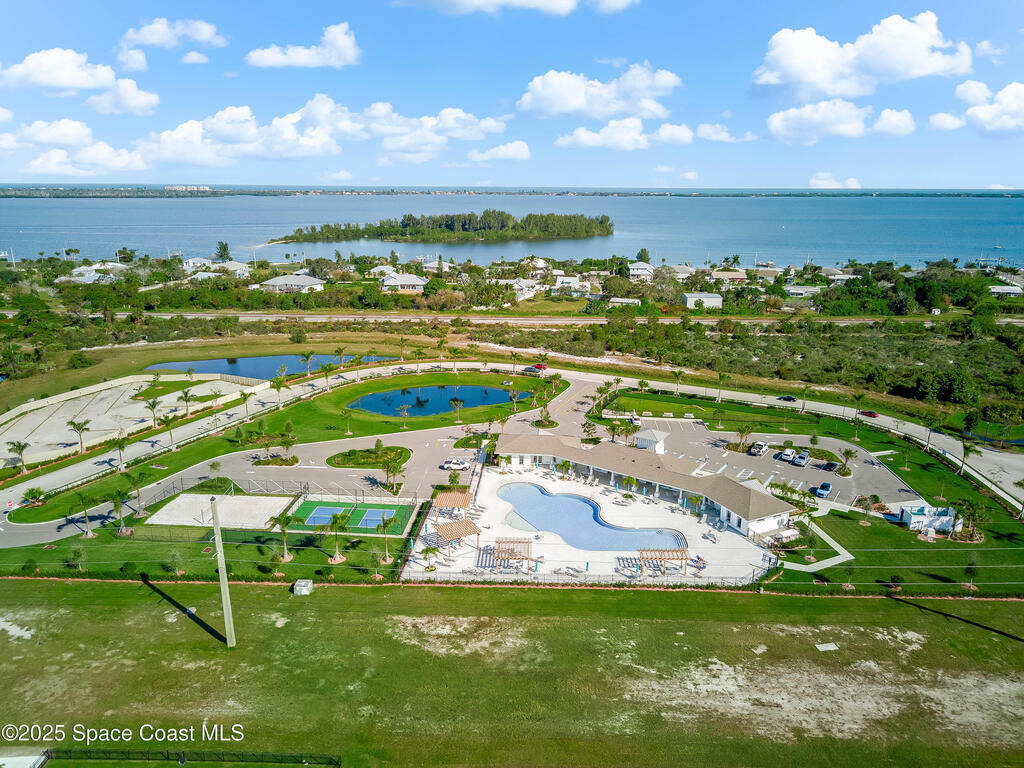 7075 Serpentine Court, Grant-Valkaria, FL 32949