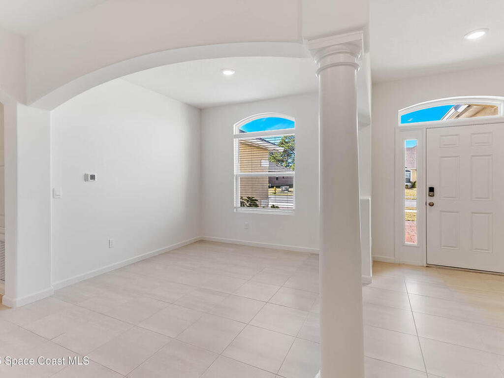 7075 Serpentine Court, Grant-Valkaria, FL 32949