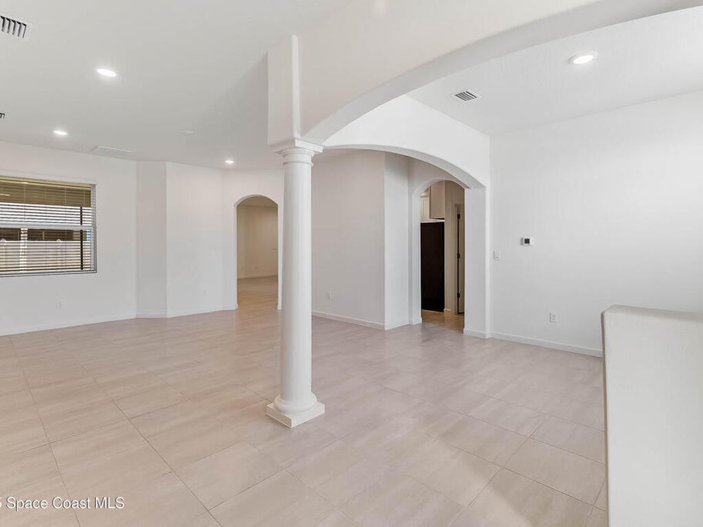 7075 Serpentine Court, Grant-Valkaria, FL 32949