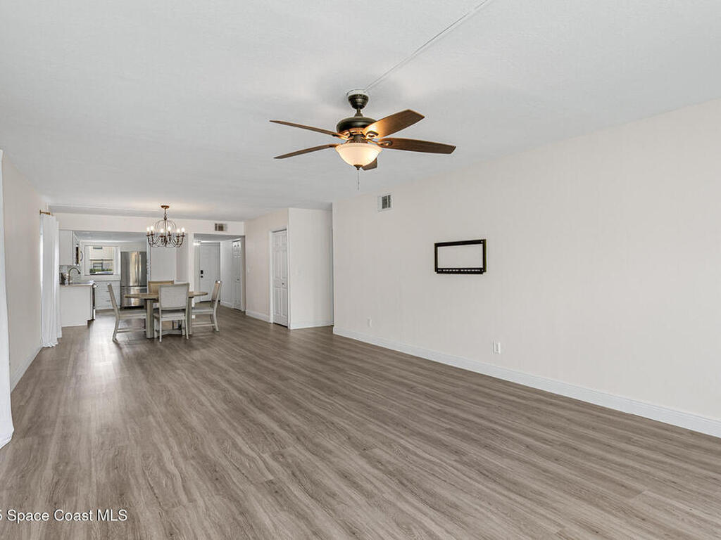 305 Tangle Run Boulevard, Melbourne, FL 32940