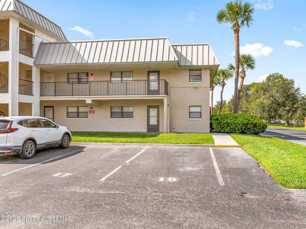 305 Tangle Run Boulevard, Melbourne, FL 32940